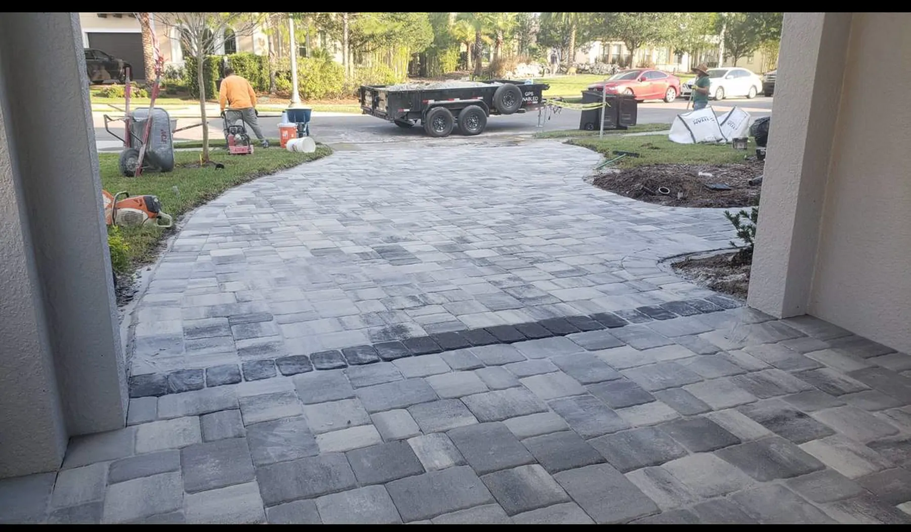 Paver Driveways — Photo 5